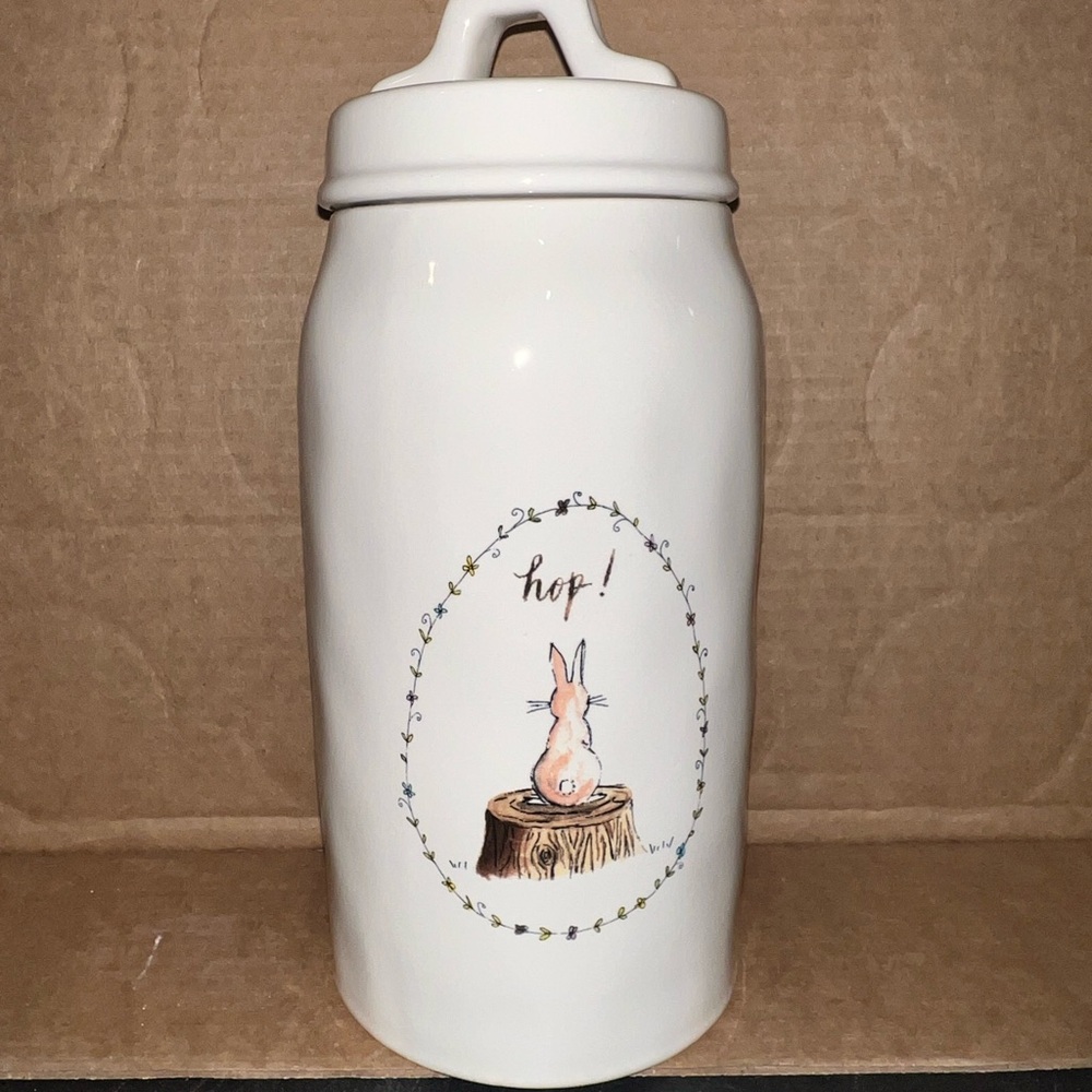 Rae Dunn White 'Hop' Canister